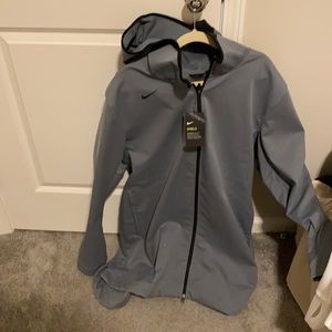 NWT men’s xxl Nike protect shield hooded jacket